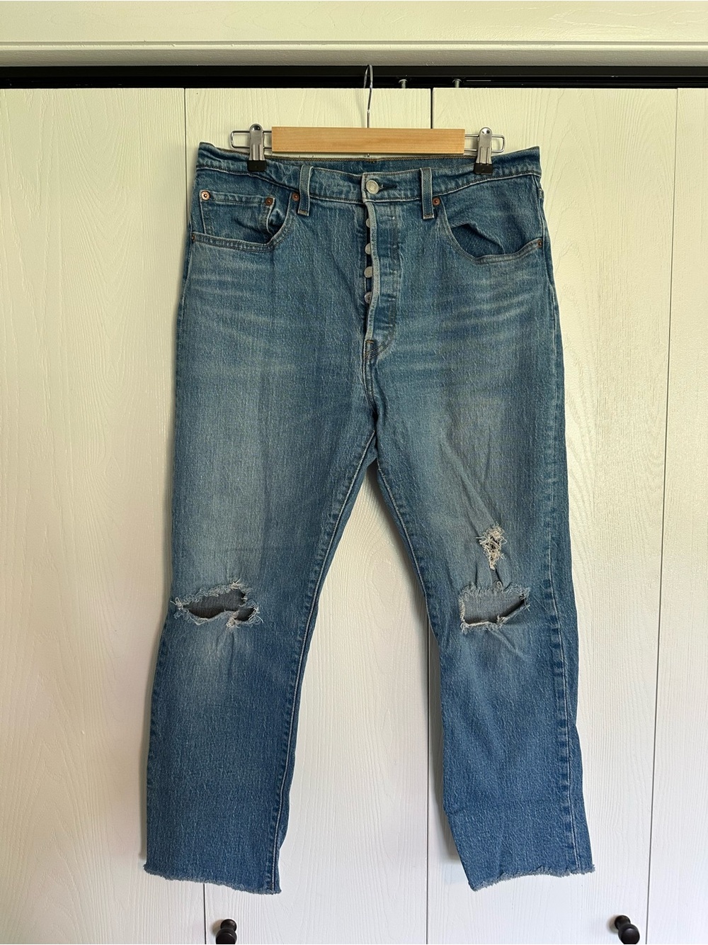 Levi’s Women’s 501 Crop Jeans